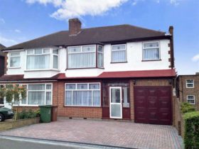 4 Bedroom Semi-Detac...